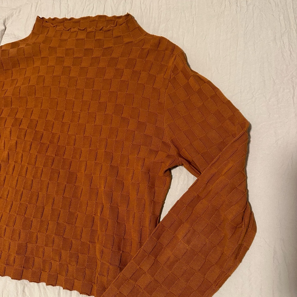 ASTR crop textured checker top